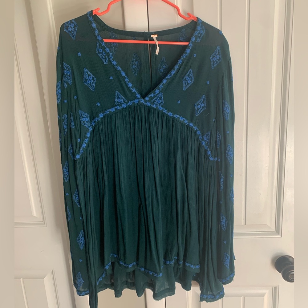 Beautiful colored Free People top
